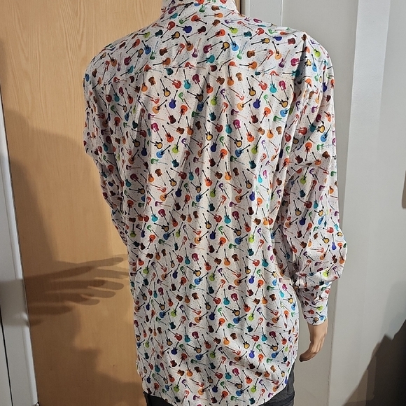 Playful White Casual Button Down Shirt with Vibrant Print - Picture 8 of 8